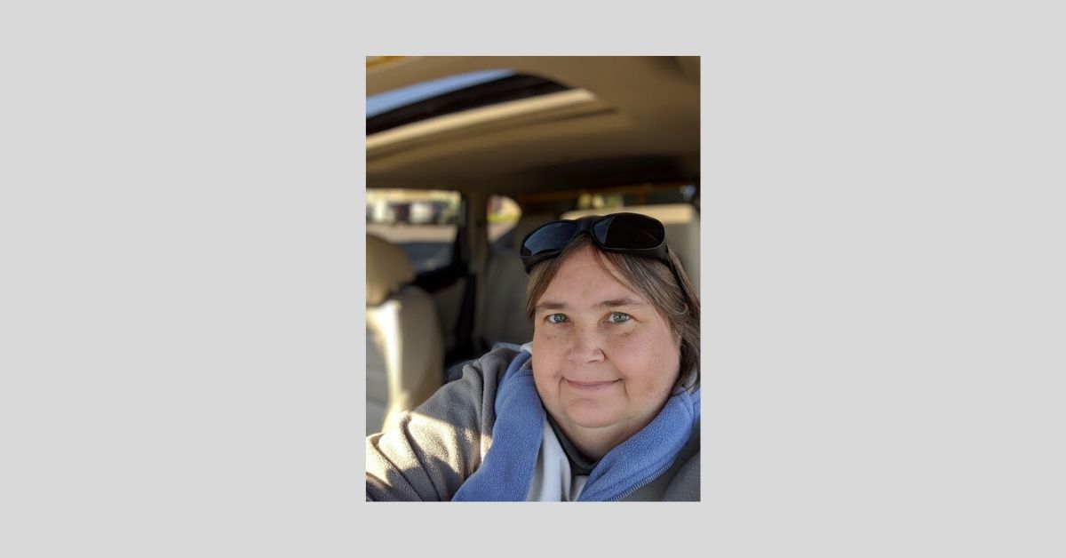 Kathy Kolb head shot _ 2019